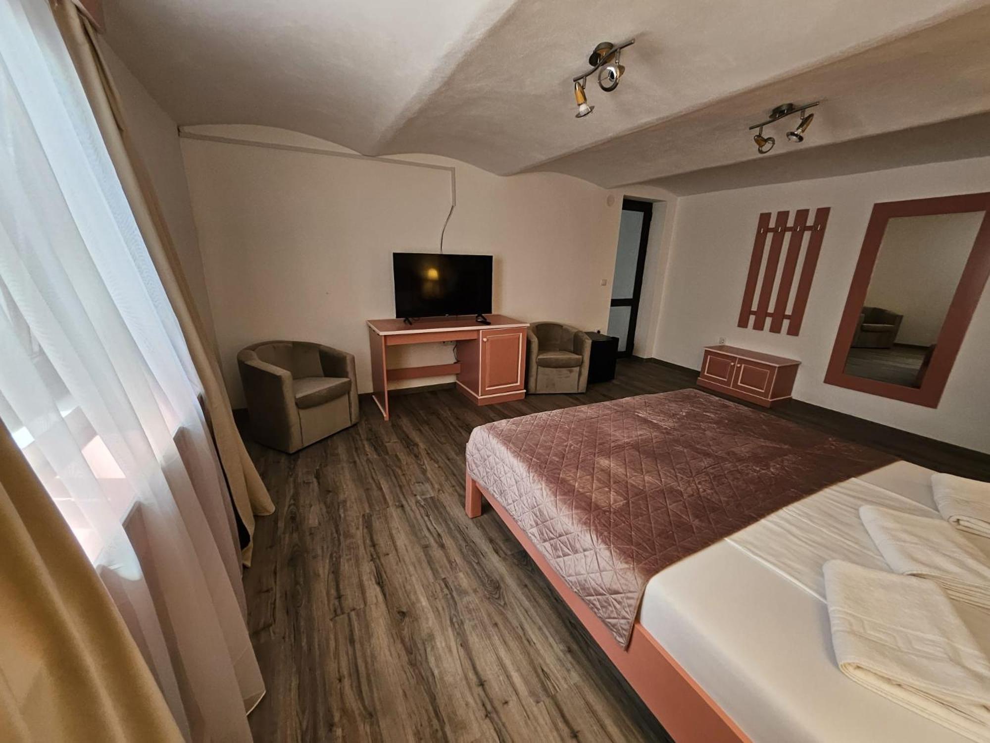 Casa Raduly Aparthotel Sibiu Exterior photo