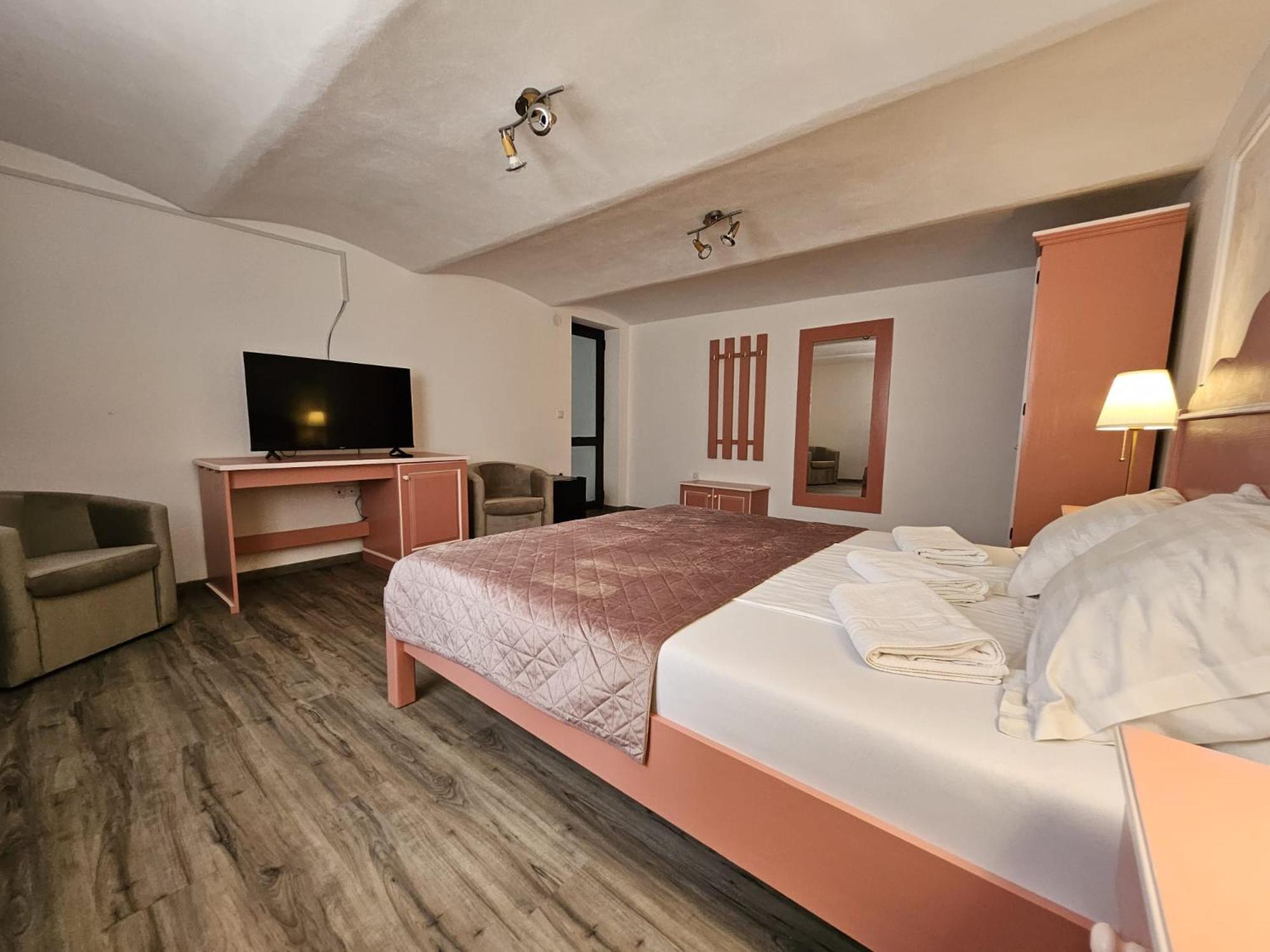 Casa Raduly Aparthotel Sibiu Exterior photo